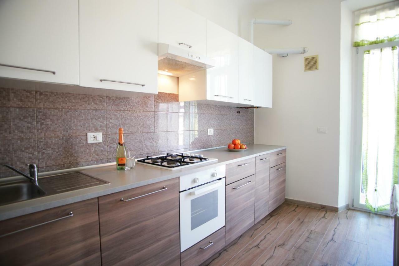 Casa Viorica Hotel Анкона Екстериор снимка