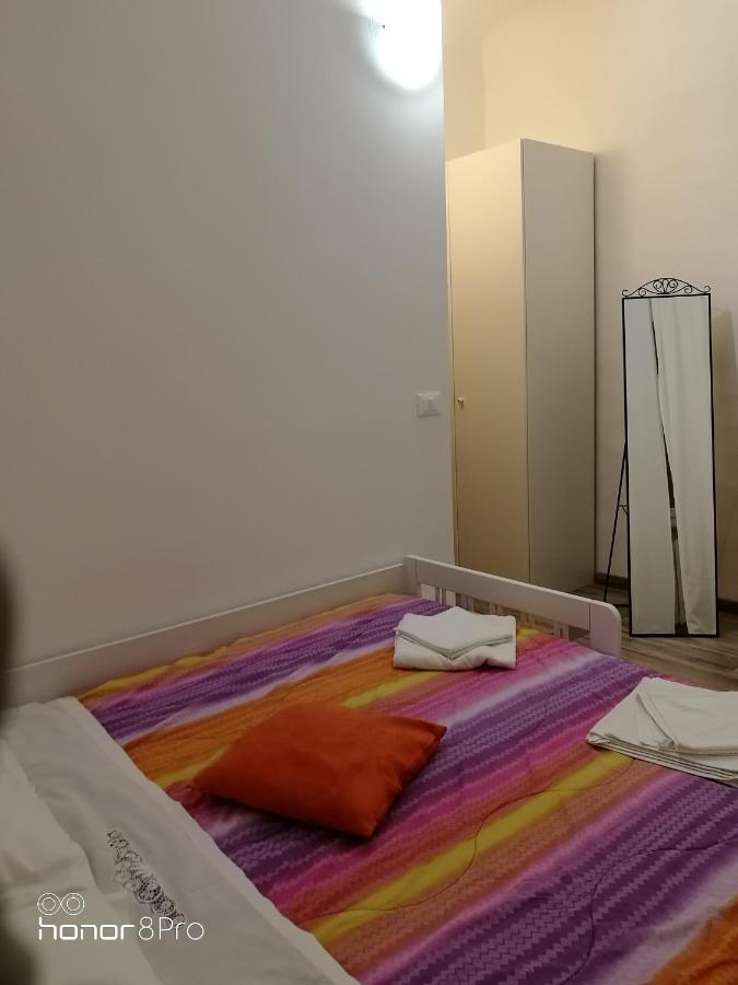 Casa Viorica Hotel Анкона Екстериор снимка